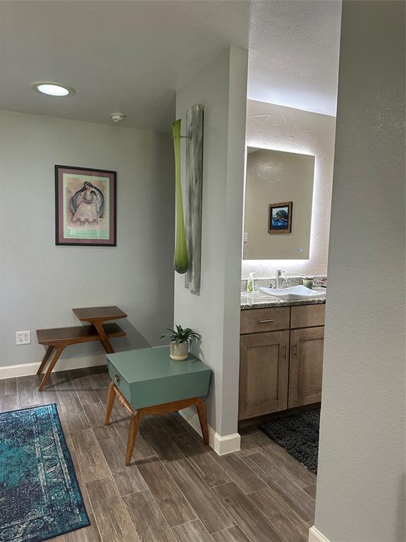 Building Photo - 28831 S Diamondhead