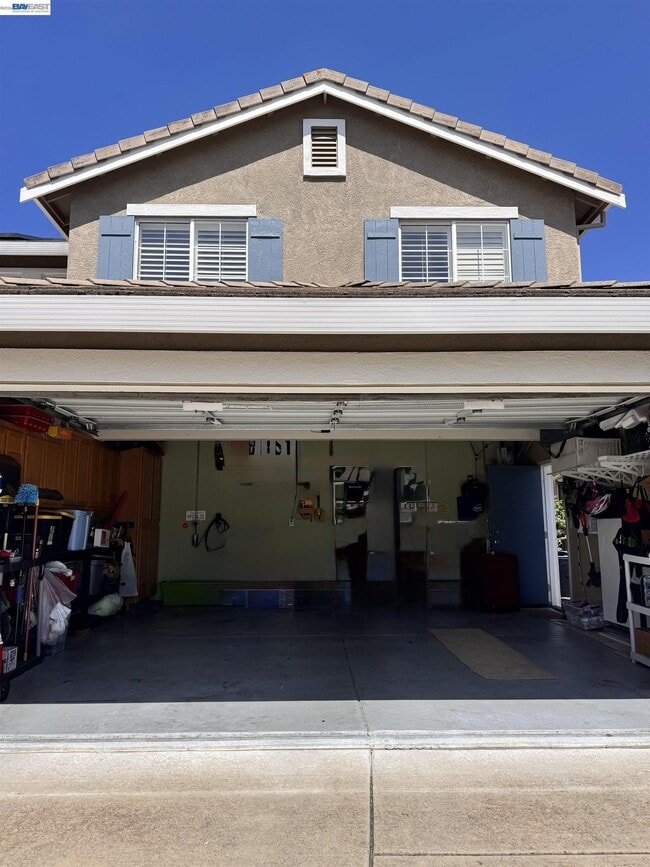 Building Photo - 25806 Clear Springs Ct