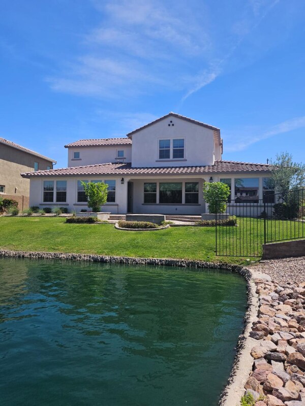 Building Photo - 4362 S Gardenia Dr