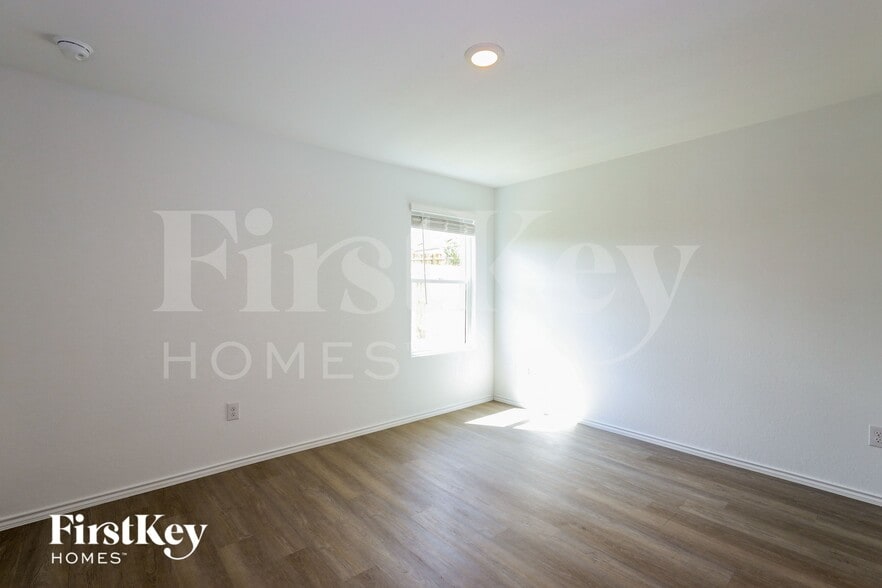 Building Photo - 6524 Arid Wy