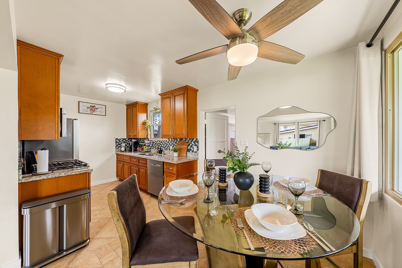 Building Photo - 376 Bonito Ave