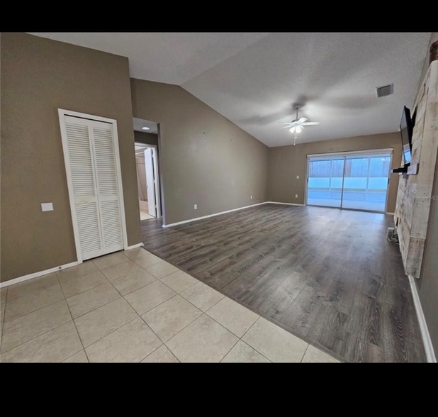 Building Photo - 1060 Dees Dr