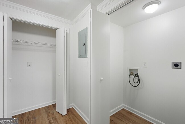 Building Photo - 515 Granite Ridge Pl