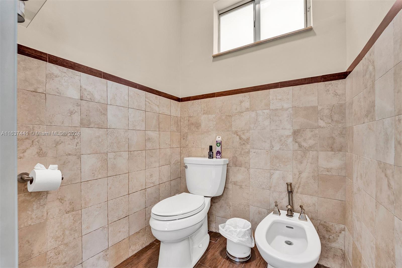 Building Photo - 5050 SW 166th Ave