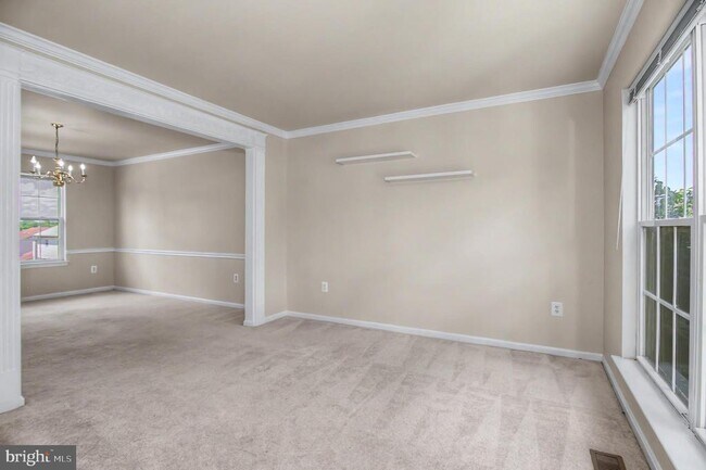 Building Photo - 14126 Rockinghorse Dr