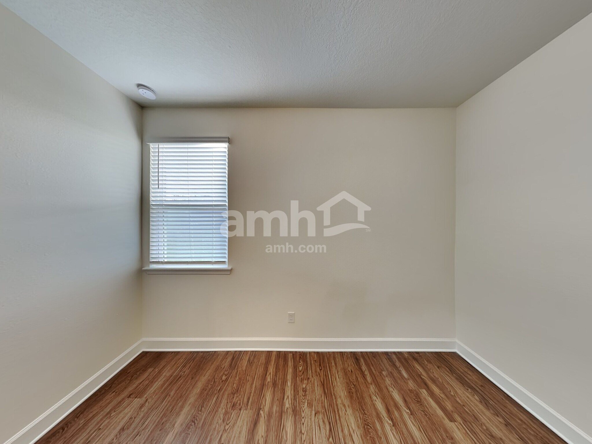 Building Photo - 105 Moultrie Crossing Ln