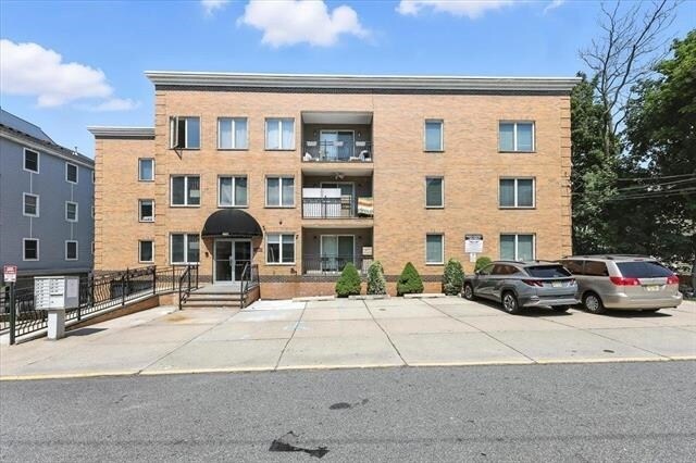 Primary Photo - 4401 Smith Ave