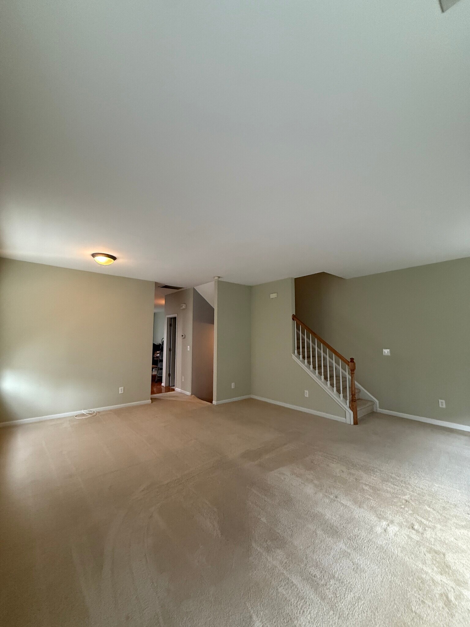 Building Photo - 9568 Kings Parade Blvd