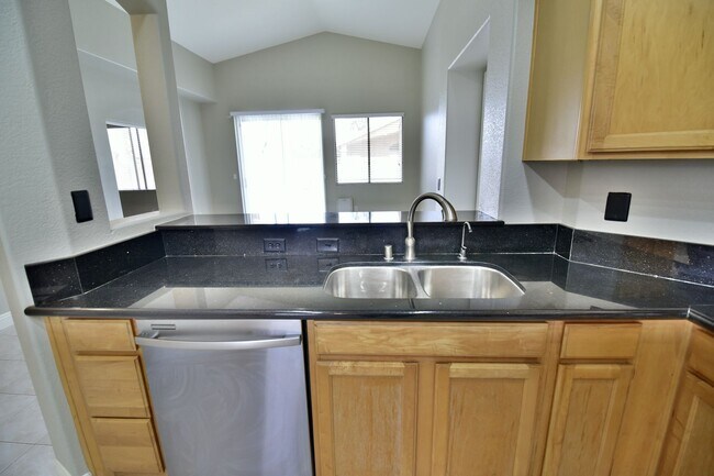 Building Photo - 6157 Copper Crest Dr