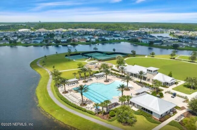 Building Photo - 607 Blind Oak Cir