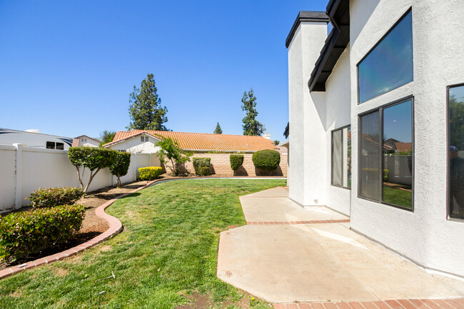 Building Photo - 7027 Mission Grove Pkwy N