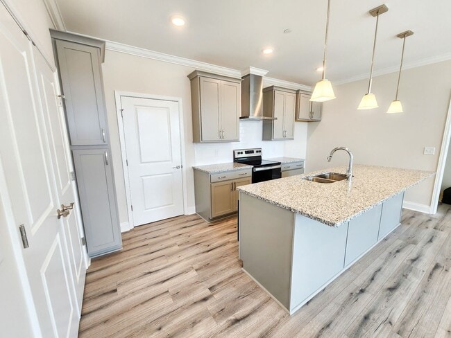 Building Photo - 836 Goswell Dr