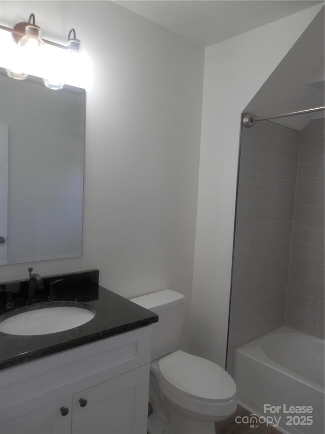 Building Photo - 1712 Washington Ave