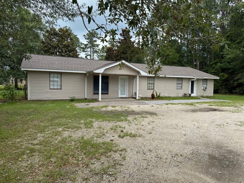 Primary Photo - 4416 Highway 614