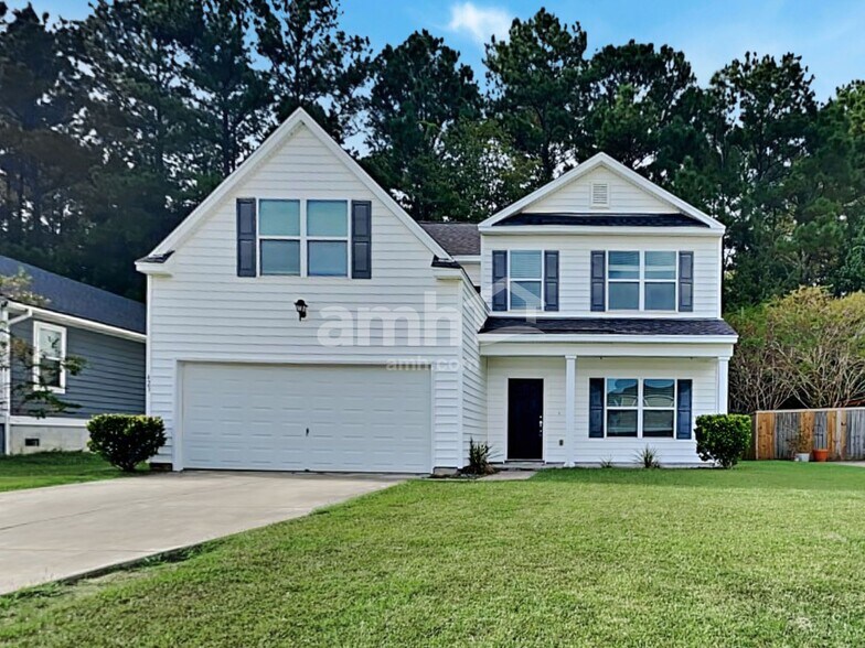 Primary Photo - 423 Sablewood Dr