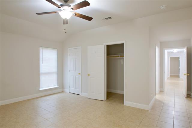 Building Photo - 4702 Mariner Dr