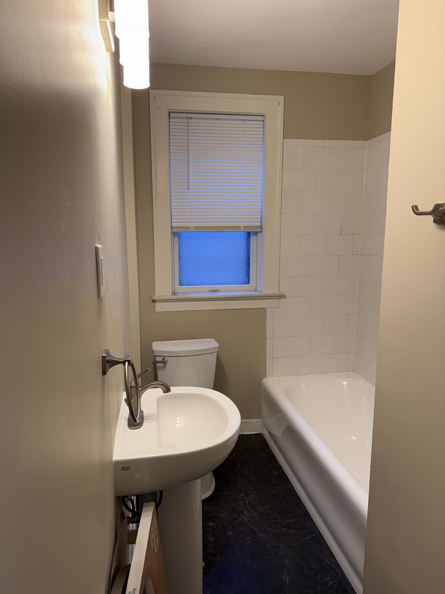 bathroom - 7119 Amherst Ave