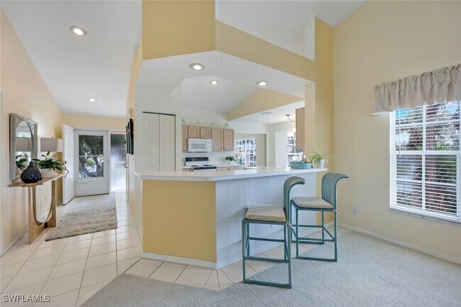 Building Photo - 736 Wiggins Lake Dr
