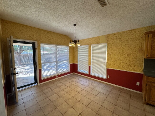 Building Photo - House Located On Cul-De-Sac & One Block Fr...