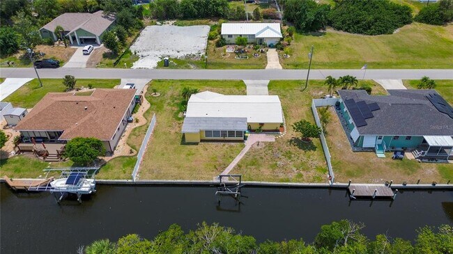 Building Photo - 644 Bonita Ct