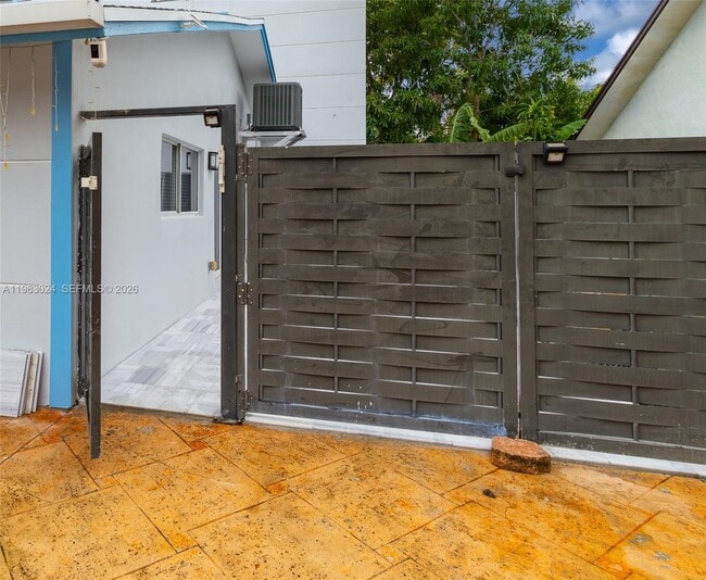 Building Photo - 13270 SW 103rd Terrace