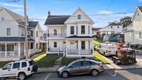 Building Photo - Newly Renovated 4-Bedroom, 2-Bath Home wit...