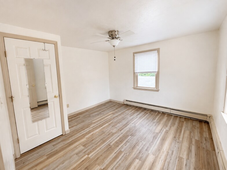 Main Floor Bedroom - 423 Main St