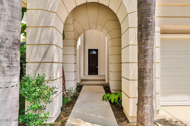 Building Photo - 23287 Park Basilico