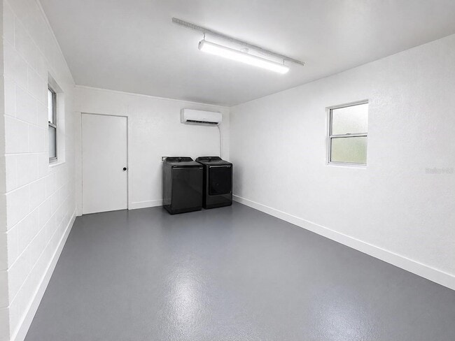 Building Photo - 14524 SW 39th Ct Rd