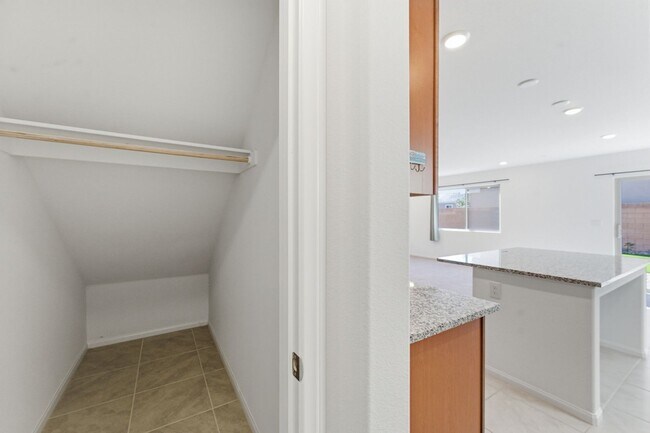 Building Photo - Three-Bedroom House For Rent!