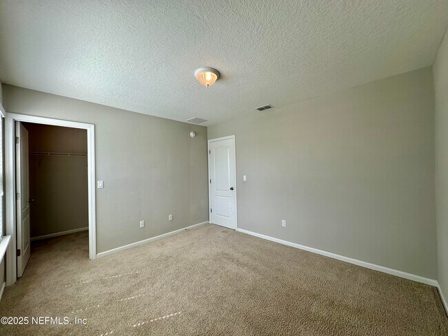 Building Photo - 8135 Cape Fox Dr