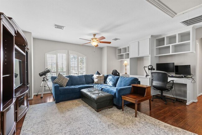 Building Photo - 13614 Cardinal Cove Ct