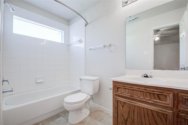Building Photo - 4512 Balkin St