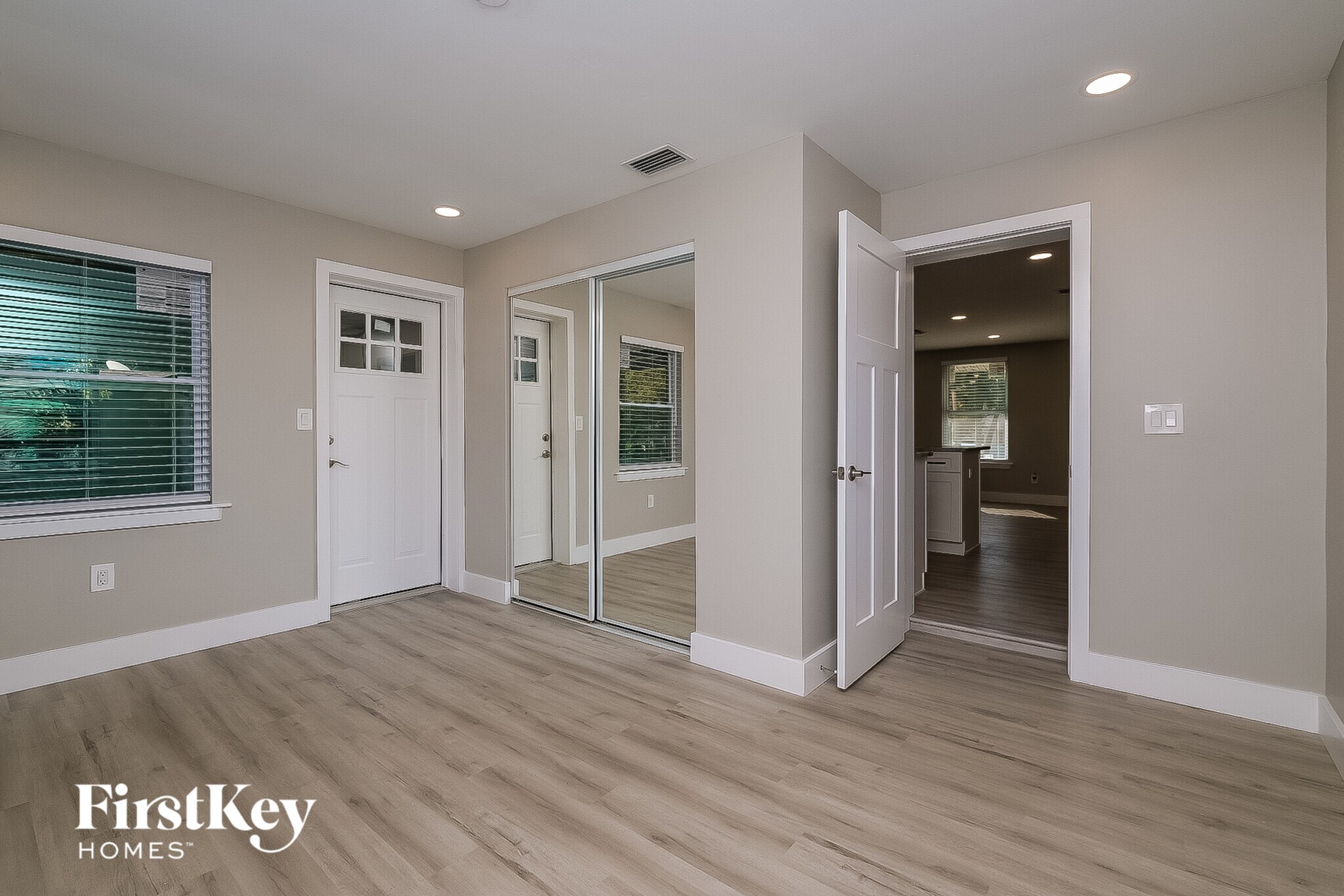 Building Photo - 9479 Purdy St