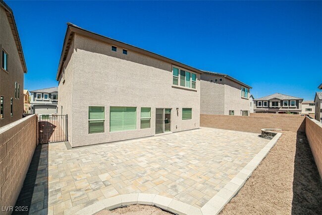 Building Photo - 7420 Legacy Pt St