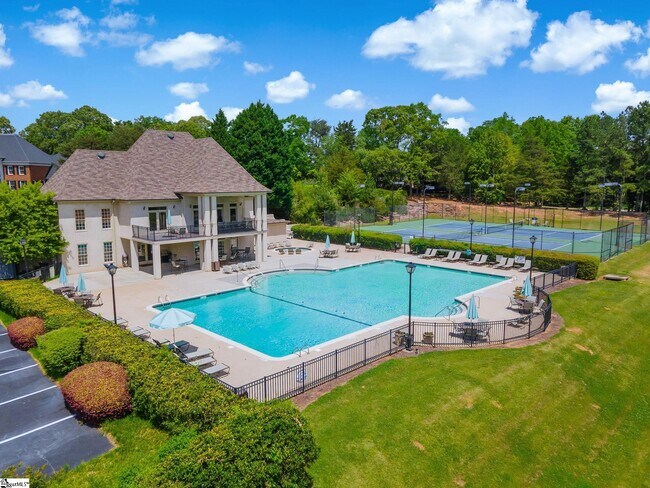 Building Photo - 312 Stonebrook Farm Way