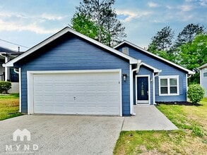 Building Photo - 5801 Meadowview Rd