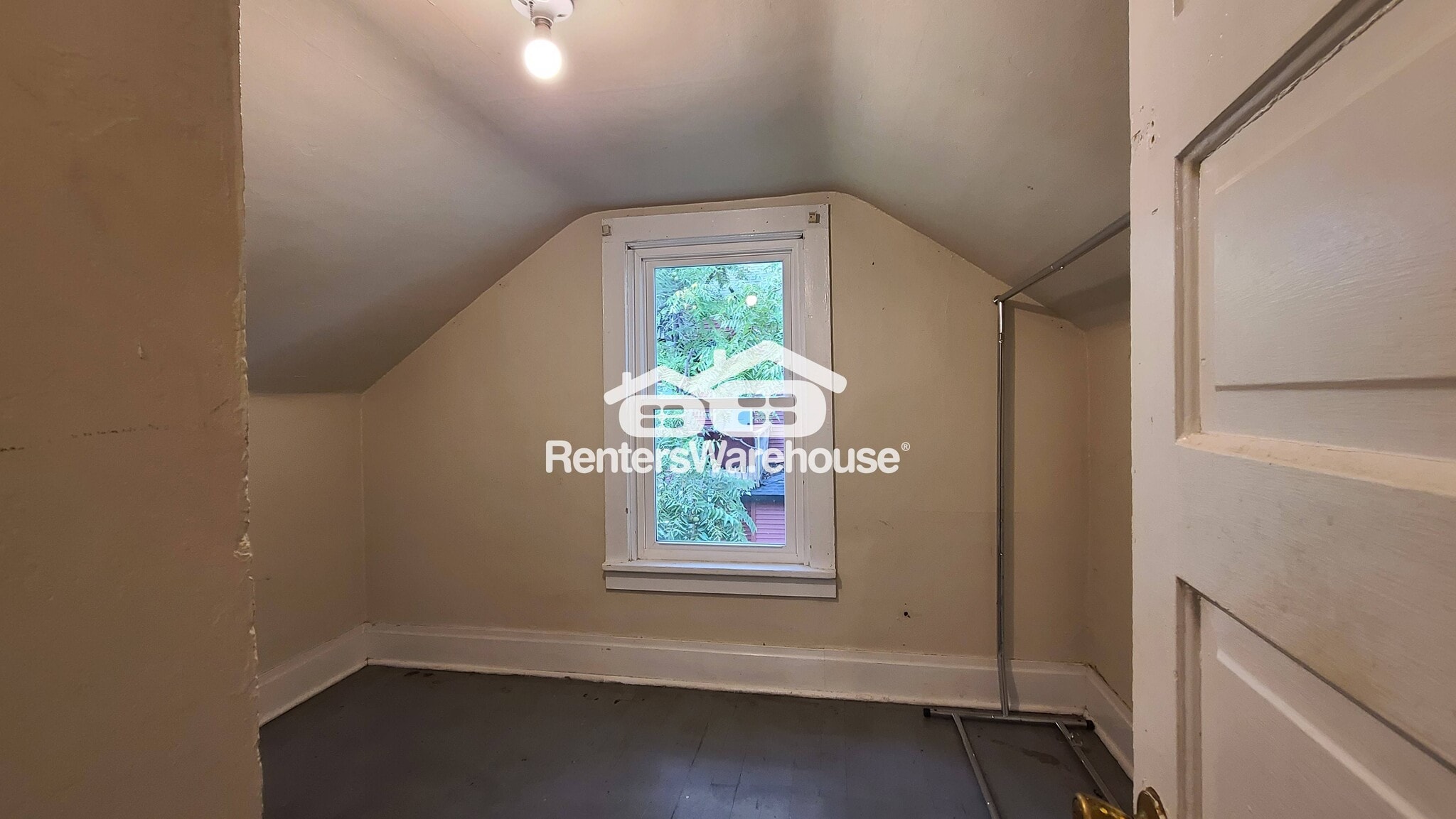 Building Photo - 101 S 3rd St