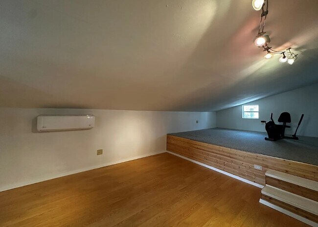 Building Photo - 5442 Co Rd 924