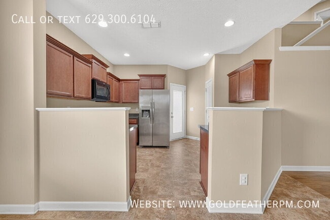 Building Photo - 1333 Bombadil Ln