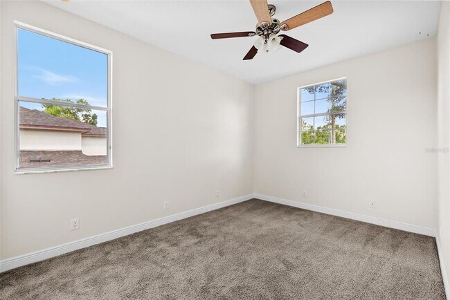 Building Photo - 3916 Hudson Ln