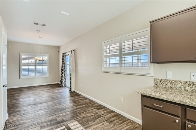 Building Photo - 2726 Wood Drift St