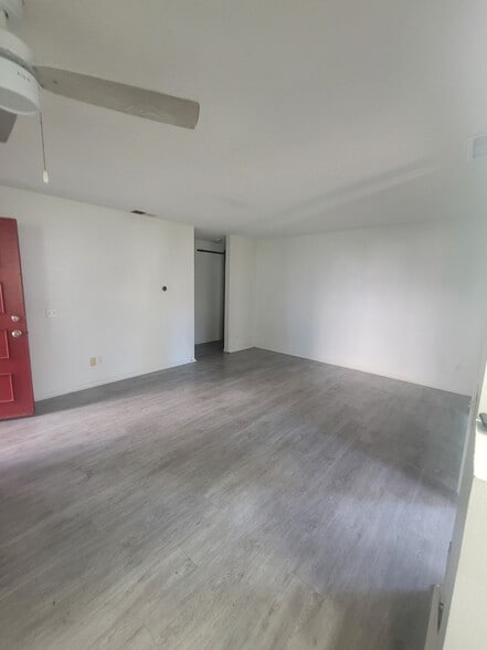 Building Photo - 8461 Westmore Rd