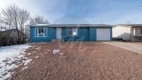 Building Photo - Sunny Ranch Home in Southeast Colorado Springs