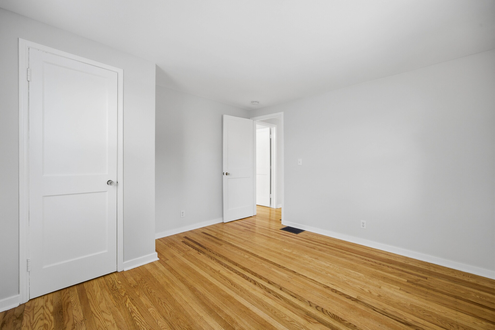 Building Photo - 470 Falstaff Rd