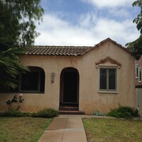 Building Photo - Cute 2 bedroom, 1 bath Spanish style home ...