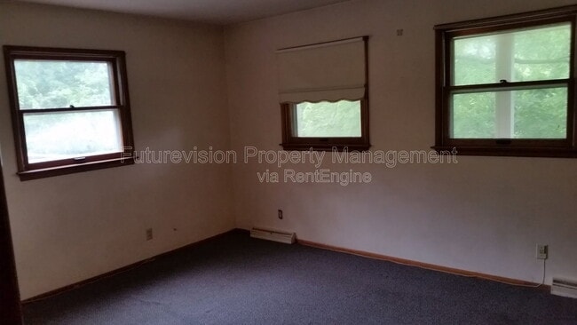 Building Photo - 3710 Kovarik Ln
