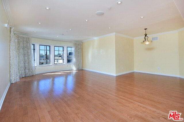 Building Photo - 1000 Granville Ave