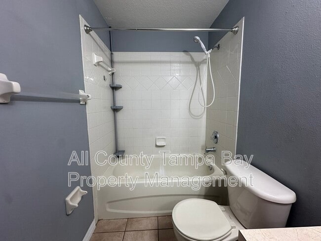 Building Photo - 9448 Charlesberg Dr