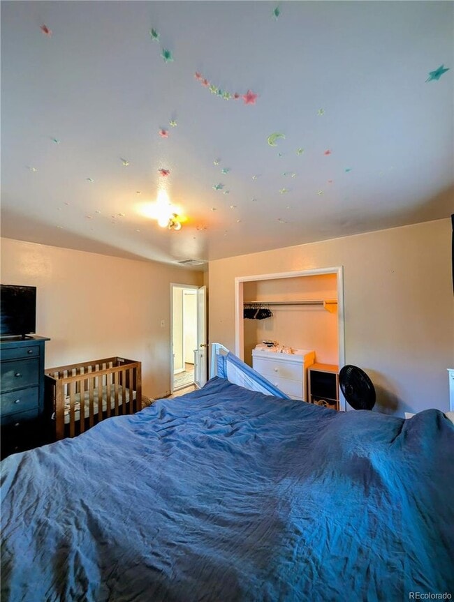 Building Photo - Long Realty & Property Management - 4 Bedr...